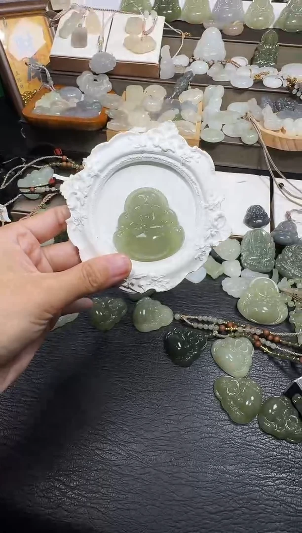 颈饰未镶嵌和田玉小*45高冰佛公