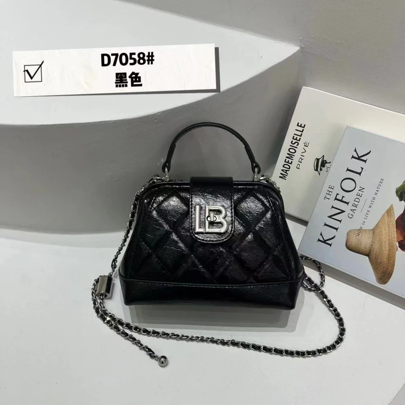 【YI CHEN】ZT-D7058-黑色-高定轻奢时尚百搭潮流女士包包
