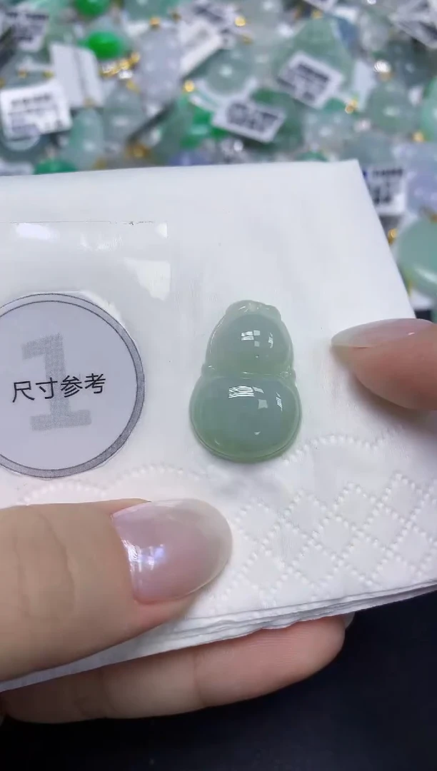 颈饰未镶嵌翡翠天然缅甸翡翠A货百元以上9元证书费自理