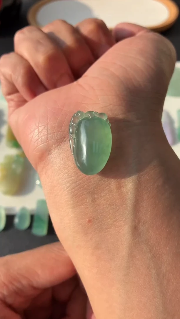 未镶嵌定制翡翠翡翠