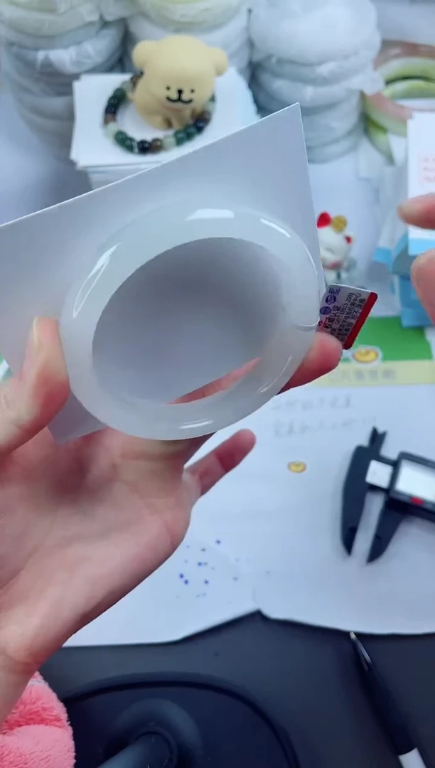 【闪购商品】石英质玉手镯未镶嵌720-58.7