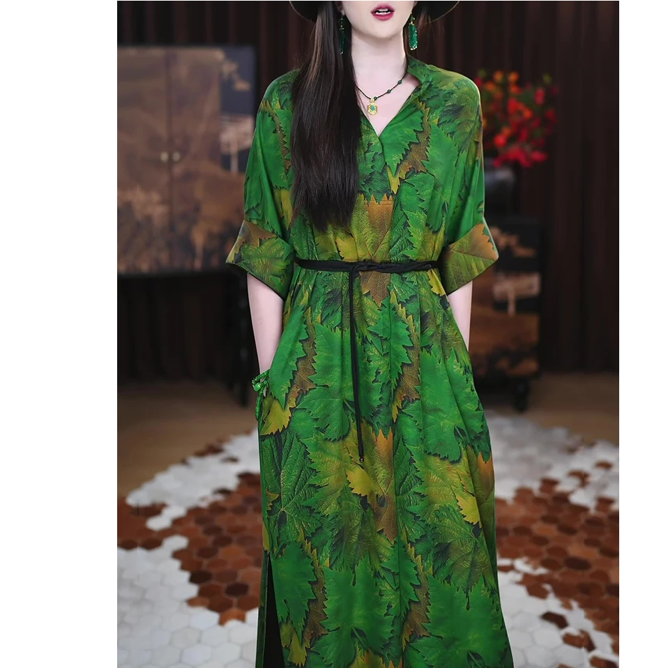 高端时尚气质连衣裙女2025夏季新款文艺复古大码宽松显瘦过膝长裙