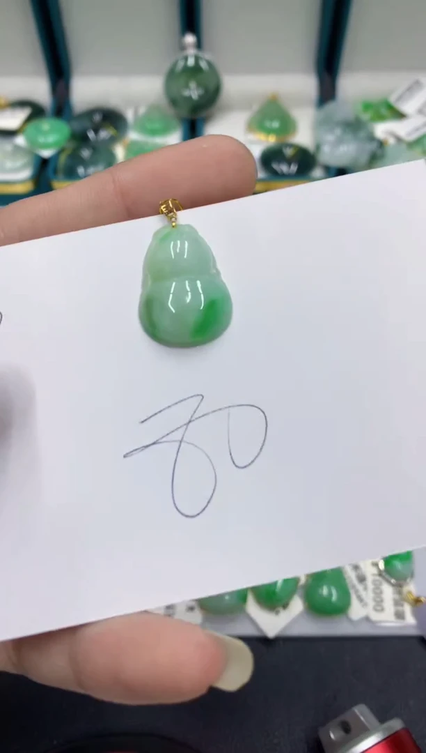 【闪购商品】翡翠颈饰18K金镶嵌翡翠