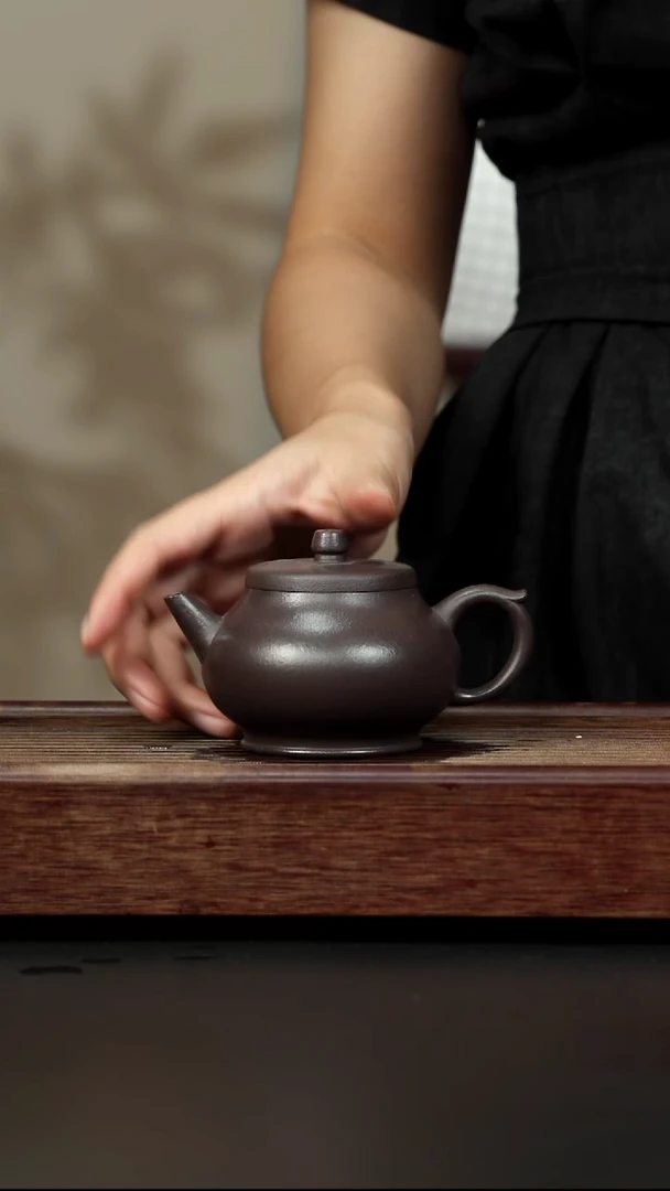紫砂茶壶千禧紫泥 卣礼