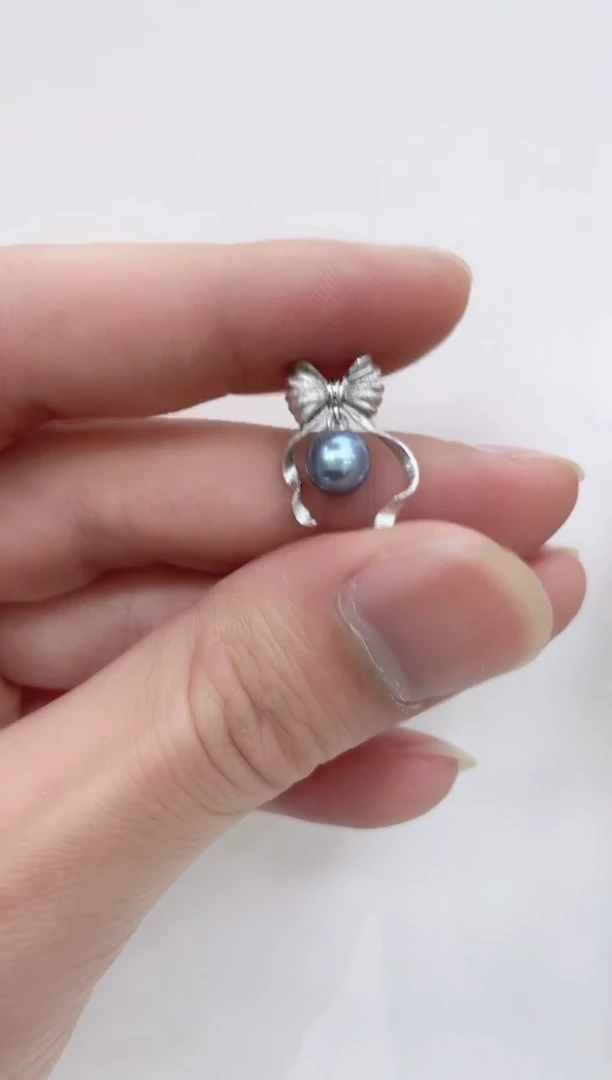 【闪购商品】海水珍珠吊坠(不含链)银S925镶嵌海水珍珠吊坠