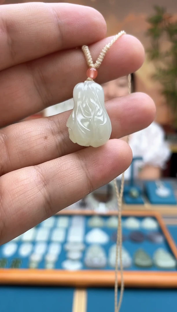 和田玉未镶嵌吊坠(不含链)约卡25MM白菜