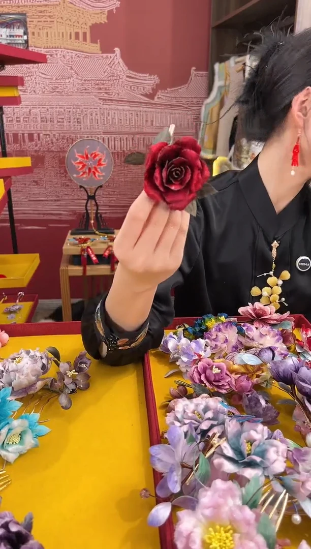 【闪购商品】刺绣非遗绒花（发饰）