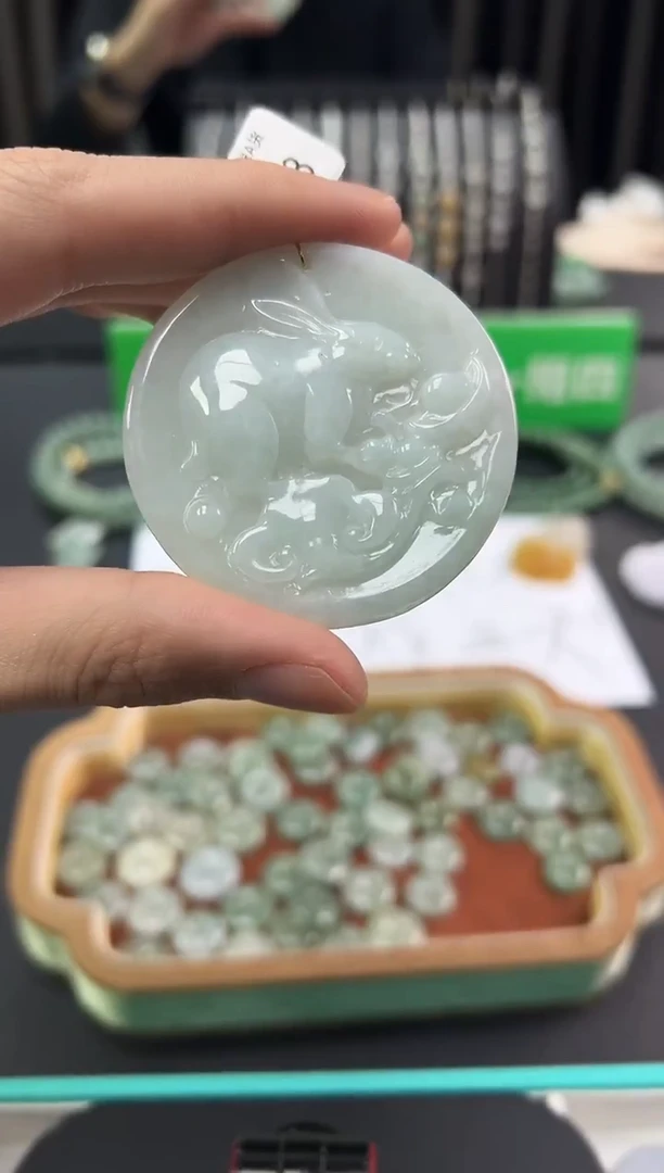 颈饰未镶嵌翡翠挂件H0031（多件发其一）