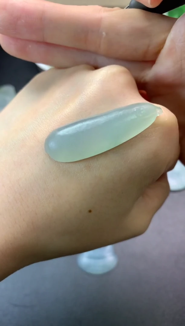 【闪购商品】定制翡翠未镶嵌毛货