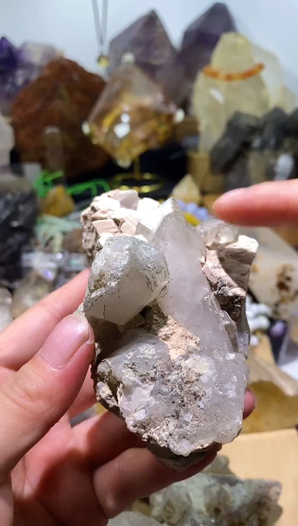 水晶珠宝半成品未镶嵌120号294g巴基斯塔喜马绿幽灵