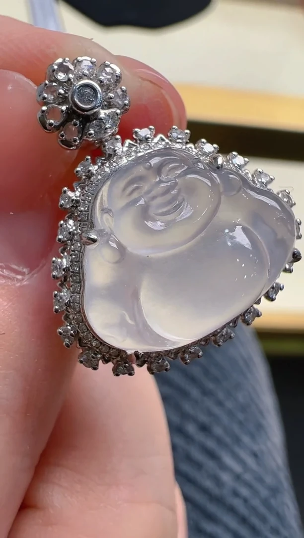 【闪购商品】翡翠吊坠(不含链)18K金镶嵌多样性发货拍一发一