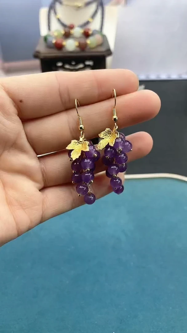 【闪购商品】玛瑙/玉髓耳饰14K金镶嵌紫色葡萄