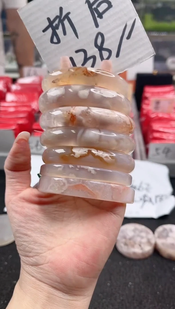 未镶嵌手镯石英质玉尘*丷圈口（赠品镯心）
