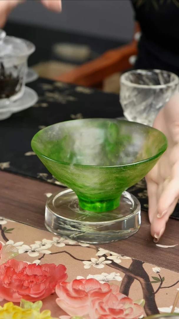 琉璃手工艺品绿色建盏