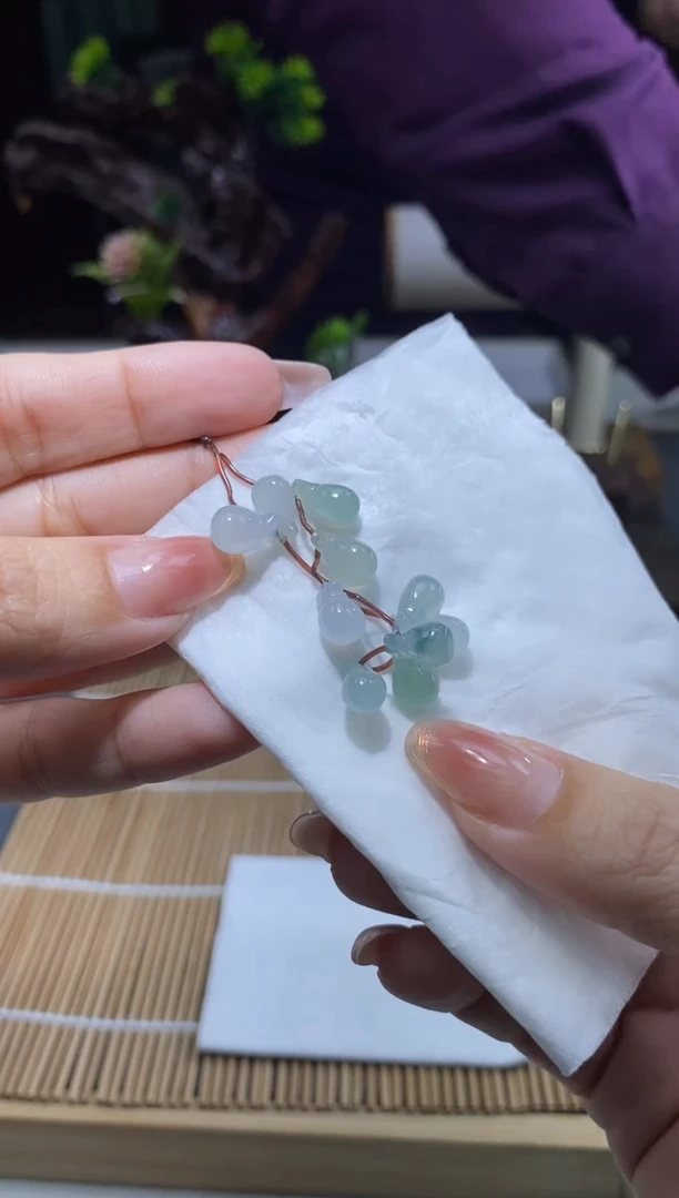 未镶嵌定制翡翠翡翠0104094