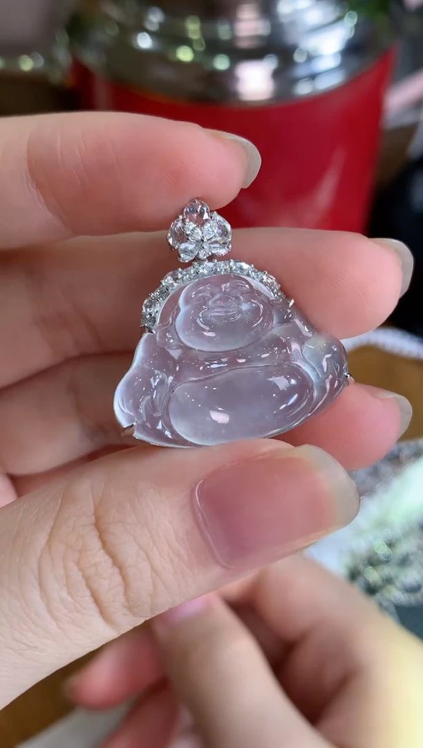 颈饰18K金镶嵌翡翠佛公