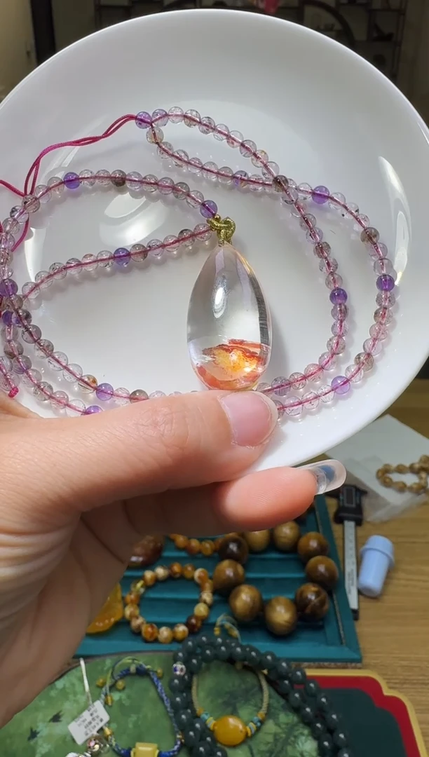 吊坠(赠链)未镶嵌水晶多样性发一件 292