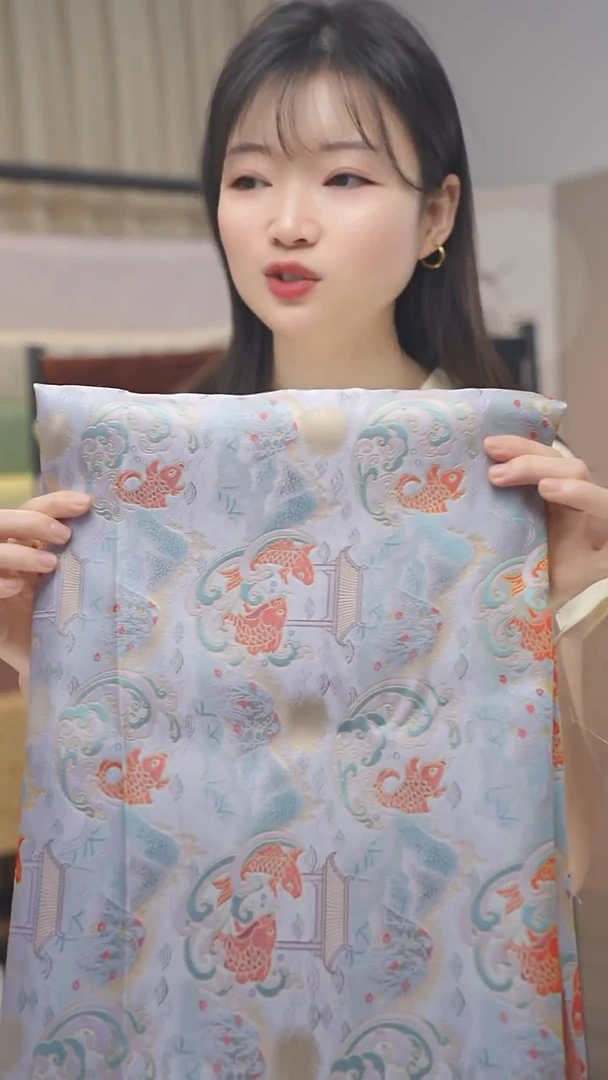 蚕丝ruby盲盒福利，1.07米不保证成分，不支持退换！谨慎下单哦