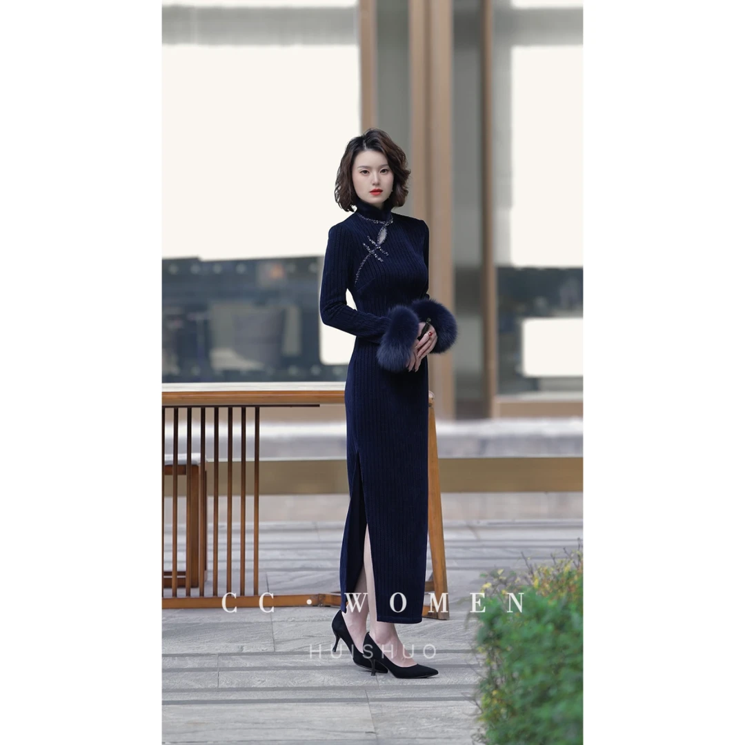 彩彩家【冷霜美人】冬款上新貉子毛领毛古蓝色改良旗袍无袖毛版本