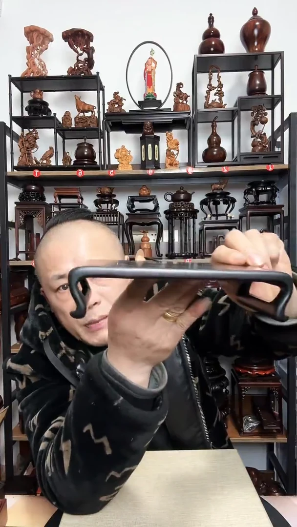 紫砂底座木长19宽10高4.5