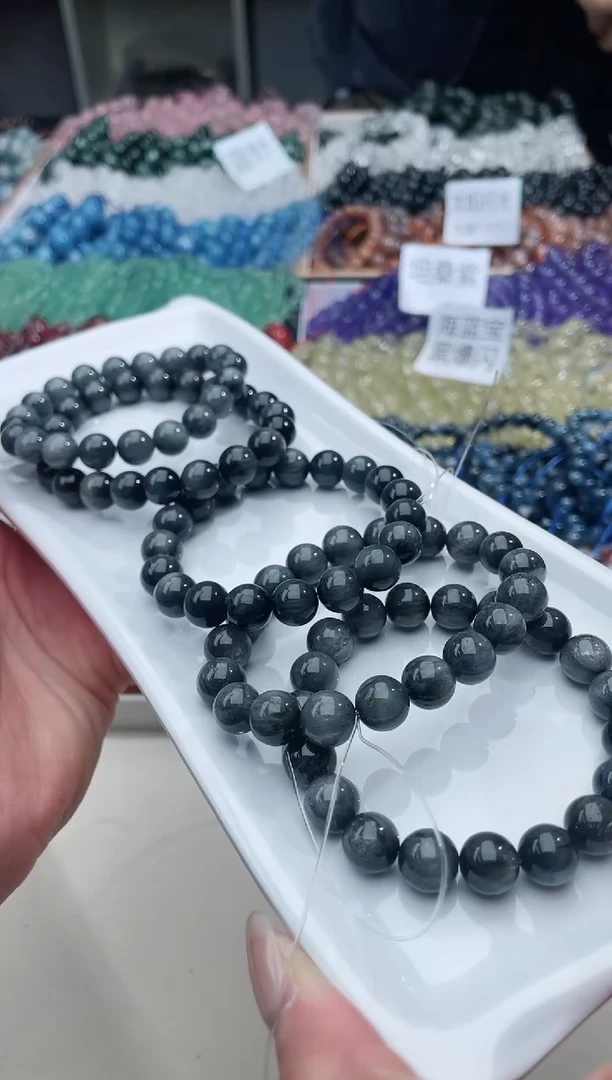 【闪购商品】水晶手链银S925镶嵌黑兔毛657