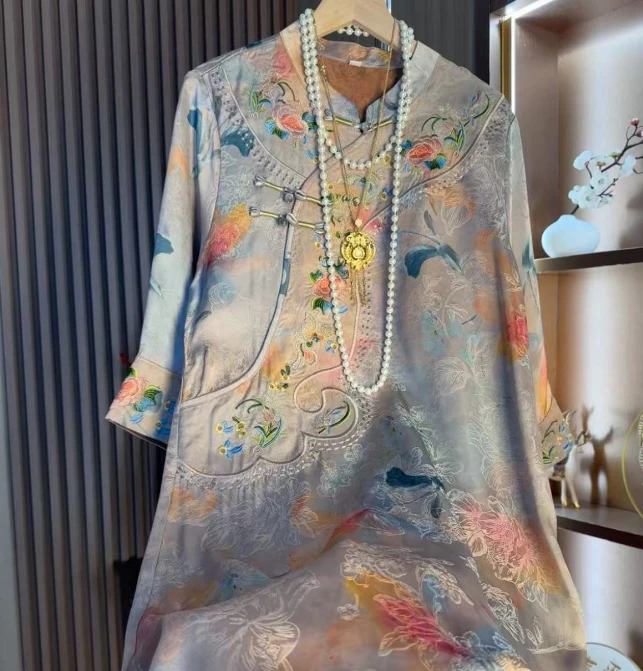 【云水碧】新中式刺绣提花斜宽松连衣裙2025A0436-小美