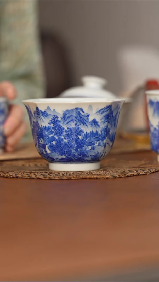 杯看山柴窑青花山水八方
