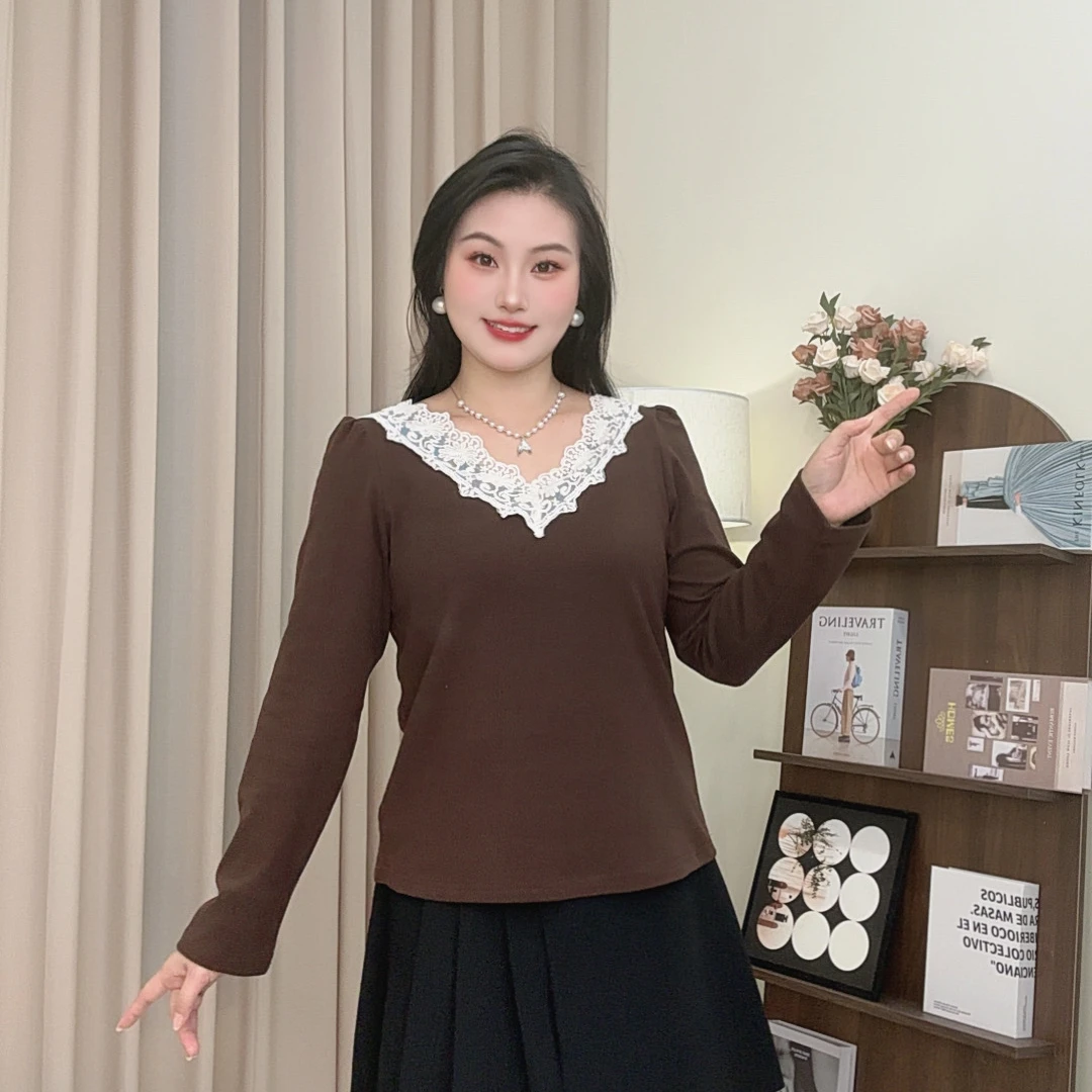 2025秋季新款温柔风V领T恤女独特修身显瘦打底衫上衣