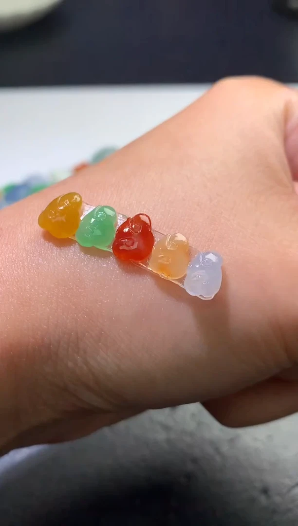 未镶嵌定制翡翠红*毛货