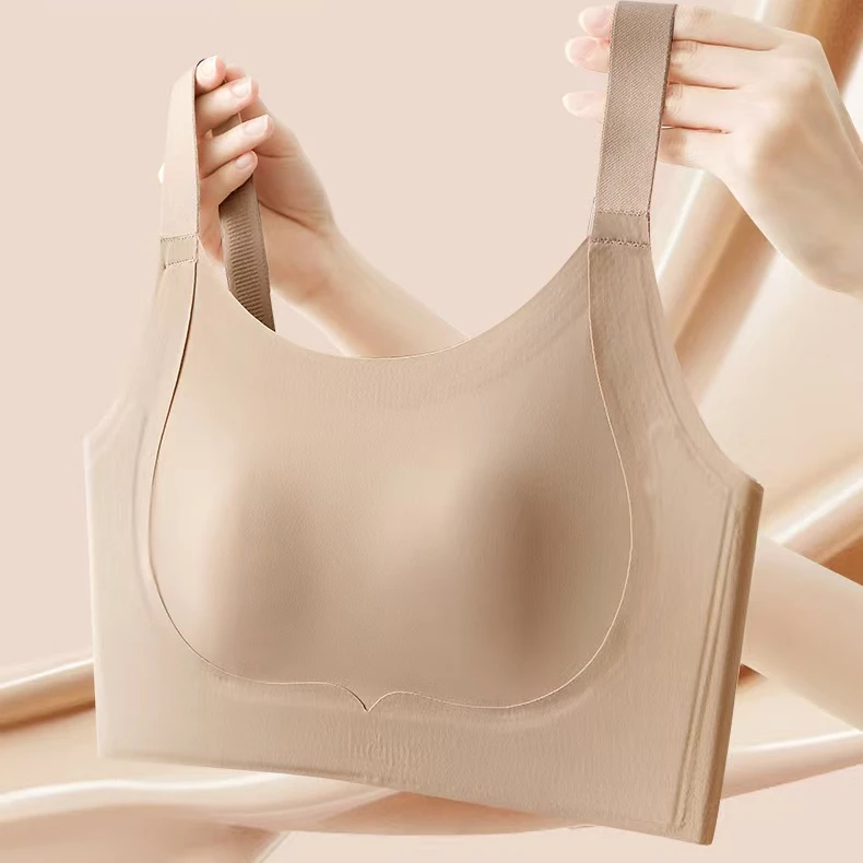 882无感舒适兔子杯大码内衣