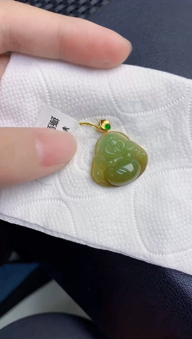 颈饰18K金镶嵌翡翠天然翡翠缅甸A货
