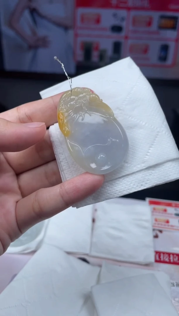 定制翡翠未镶嵌8-6HDJT0181381