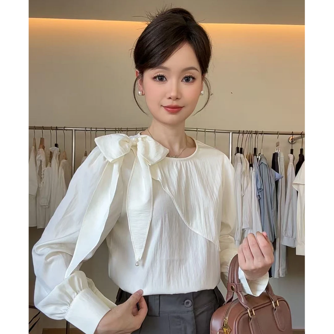 法式气质蝴蝶结飘带通勤衬衫女设计感长袖时尚洋气上衣