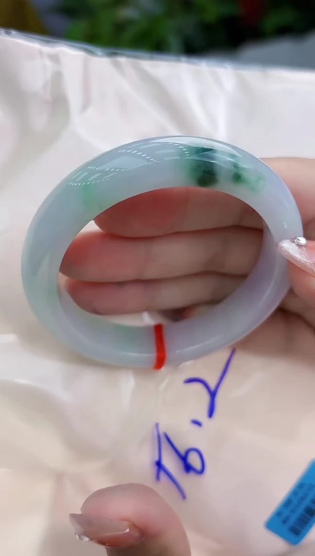 【闪购商品】翡翠手镯未镶嵌翡翠手镯