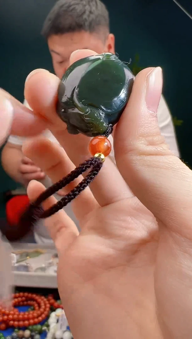 颈饰未镶嵌和田玉多样性发货 拍一单发一个