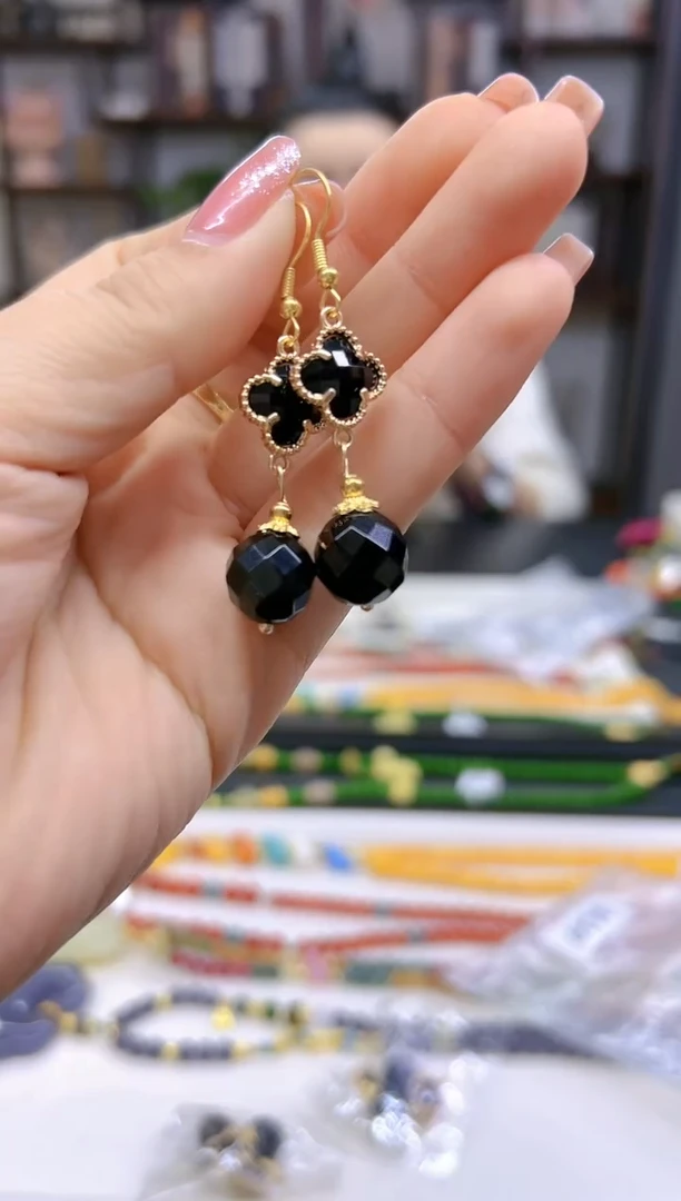 【闪购商品】黑曜岩耳饰14K金镶嵌E575