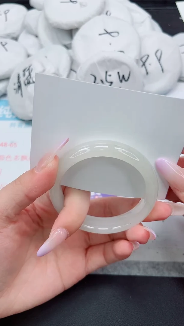 石英质玉手镯未镶嵌164-54.7