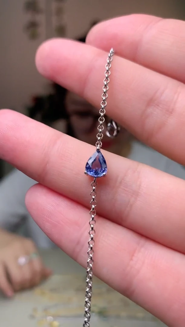 蓝宝石手链银S925镶嵌蓝宝石手链