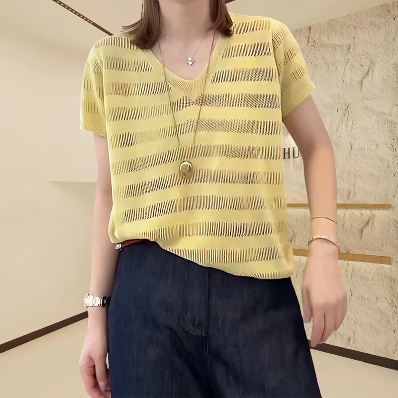 洋气条纹V领针织短袖2025夏季薄款透气女士气质上衣独特漂亮小衫