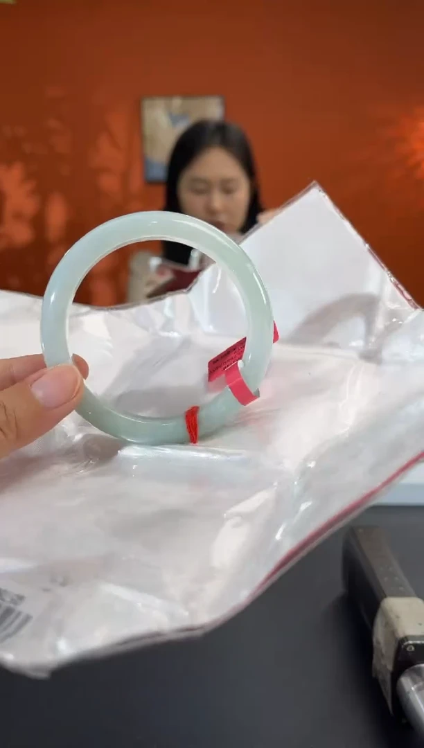 未镶嵌手镯翡翠57