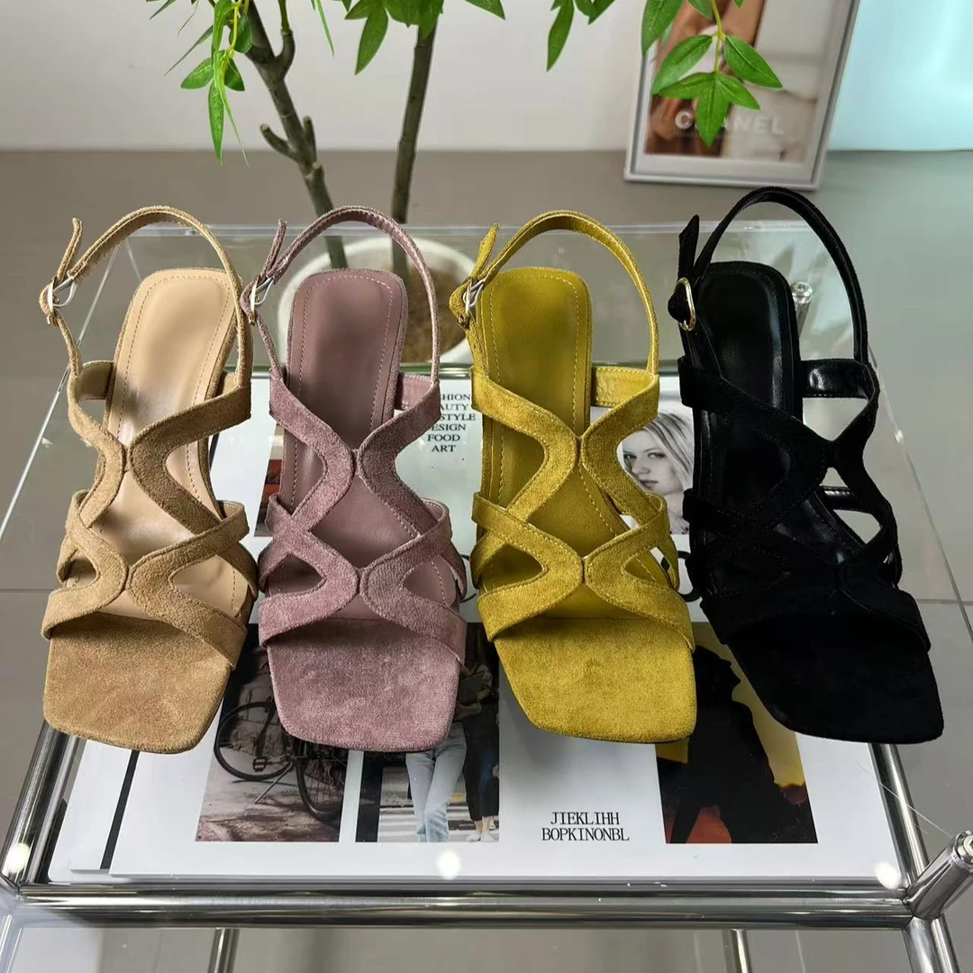 2025新款一字式扣带法式镂空高跟时装凉鞋休闲一字带高跟鞋女鞋子