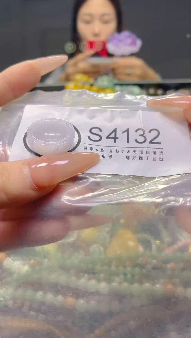 颈饰未镶嵌翡翠/S/翡翠A货，一件也是批发价