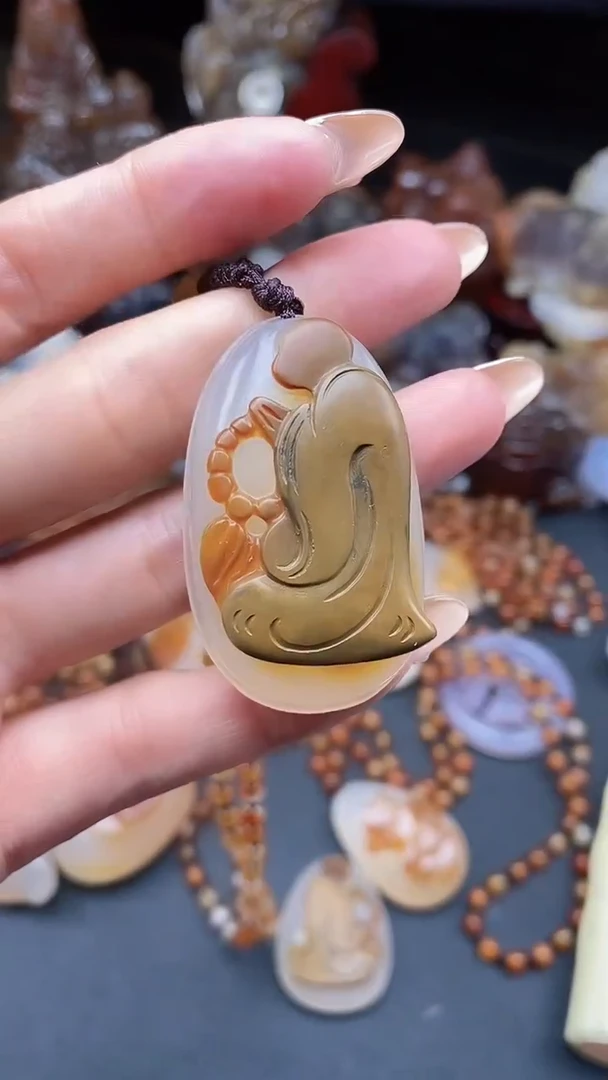 玛瑙/玉髓未镶嵌颈饰dd