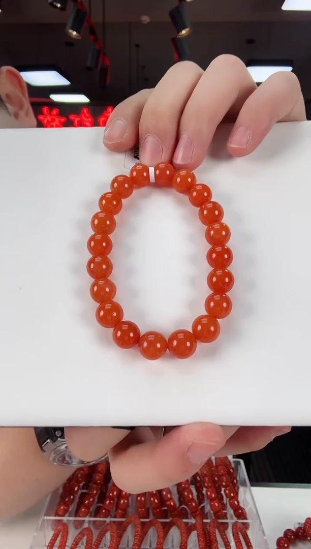 【闪购商品】南红玛瑙滴水洞手串10+未镶嵌一个/条