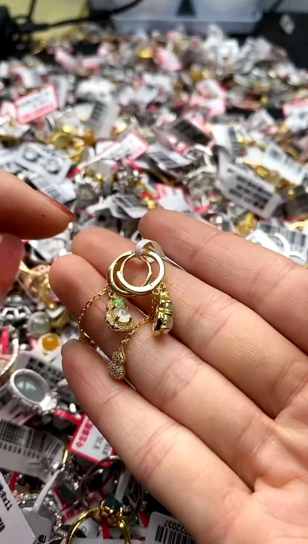 【闪购商品】翡翠戒指银S925镶嵌33333333    4