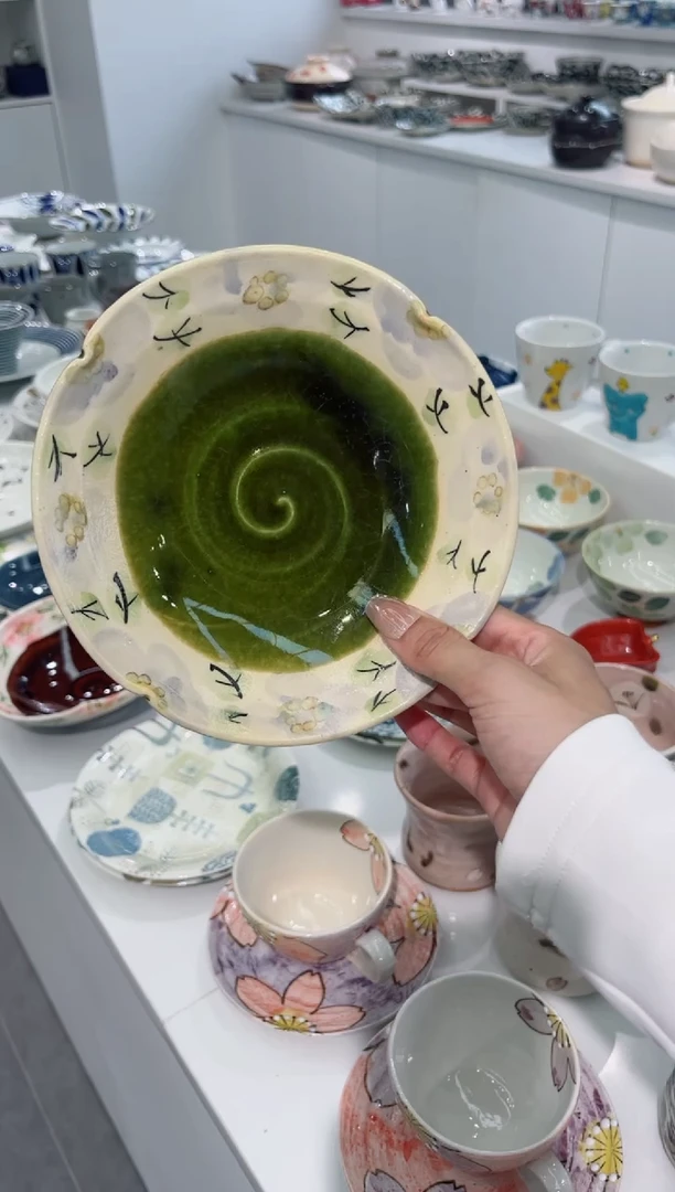 瓷片青釉花间小盘