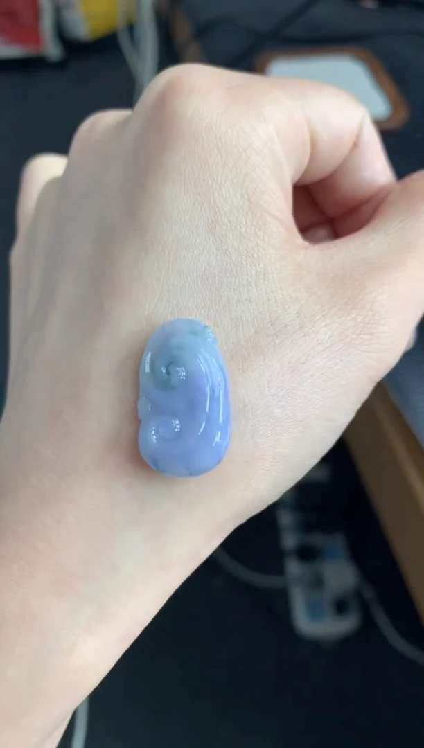 定制翡翠未镶嵌如意