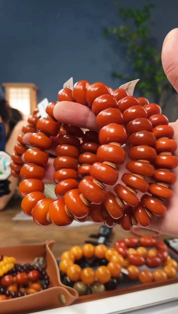 【闪购商品】蜜蜡珠宝奇石未镶嵌18U/43多样性发货发其一假一赔四