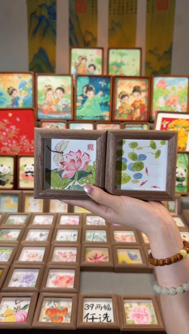 国画荷花蜻蜓 金钱草 一组11