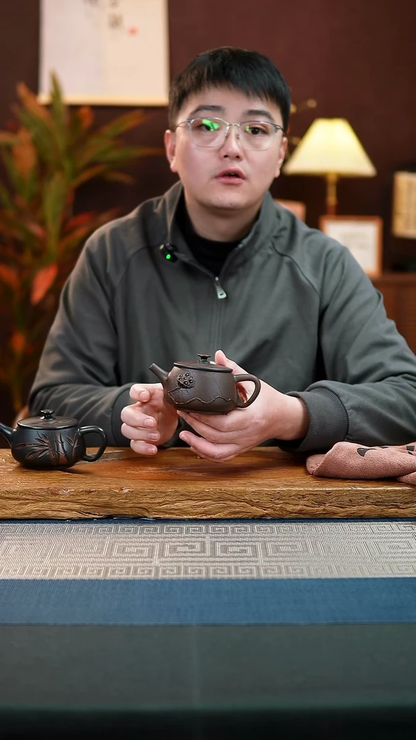 小*子200莲蓬菩提纹壶1个，单壶。